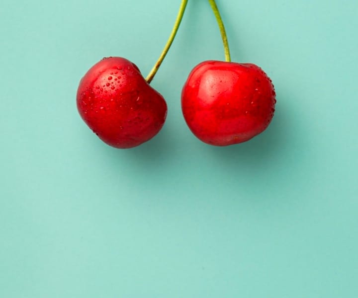 Cerise sur fond vert, esthétique